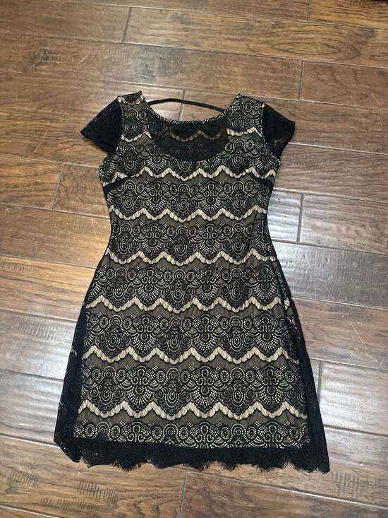 bebe Dresses & Skirts - Bebe Black Lace Overlay Mini Dress with Nude Lining Size Large